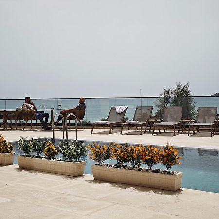 Invictus Hotel بودفا المظهر الخارجي الصورة