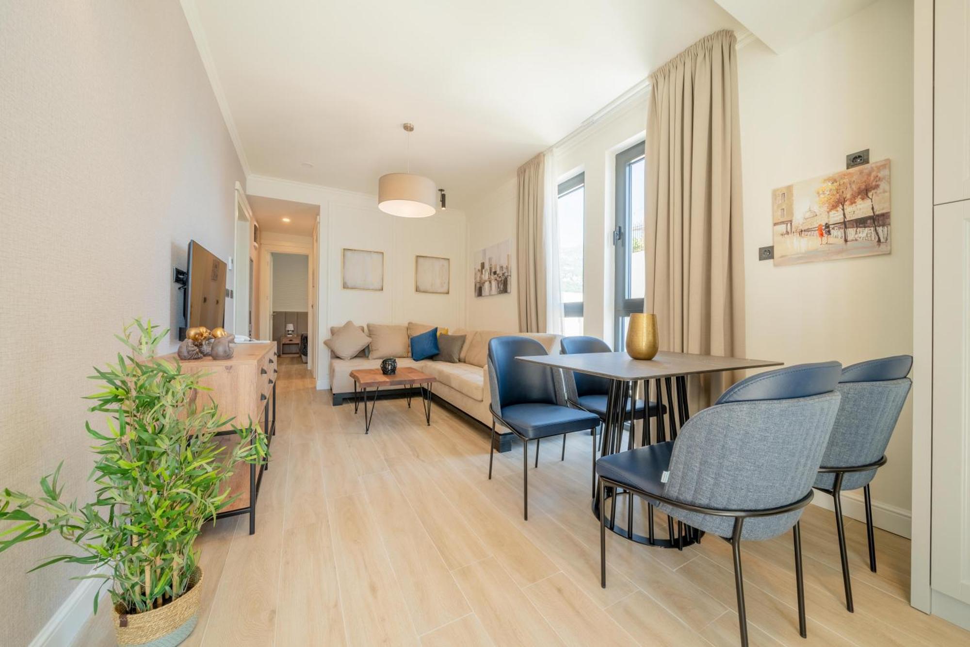 Invictus Hotel بودفا المظهر الخارجي الصورة